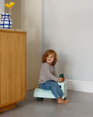 Dánská značka MODU proměňuje pohyb ve hru. Měkké, modulární stavebnice podporují rozvoj motoriky, fantazie i radost z...